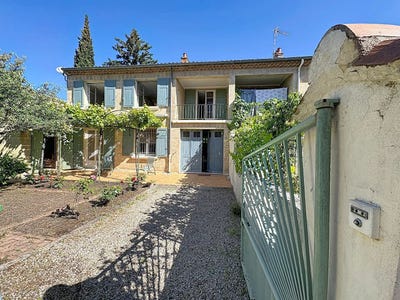 /international/fr/avignon-provence-alpes-cote-d-azur-310108329644/