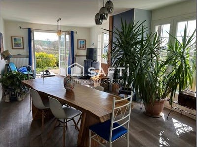 /international/fr/rigny-sur-arroux-burgundy-310108762787/?lang=de