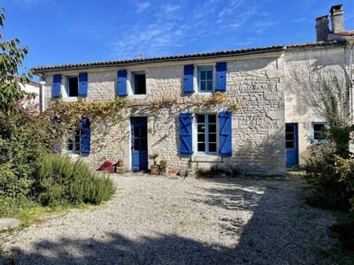 /international/fr/crazannes-charente-310104233421/
