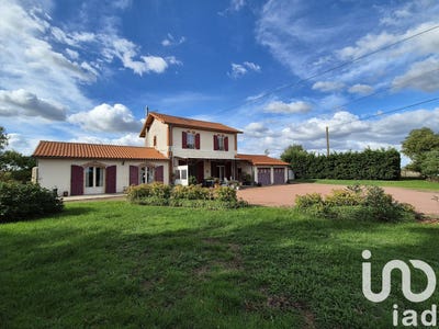 /international/fr/gourge-charente-310102553018/