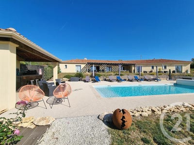 /international/fr/marcillac-saint-quentin-aquitaine-310106485671/