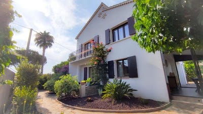 /international/fr/la-londe-les-maures-provence-alpes-cote-d-azur-310100857250/?lang=zh-tw