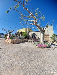 /international/fr/villeneuve-provence-alpes-cote-d-azur-310100542475/