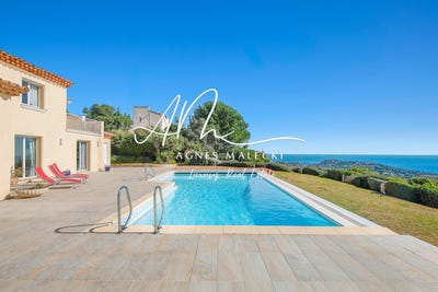 /international/fr/cavalaire-sur-mer-provence-alpes-cote-d-azur-310108454550/