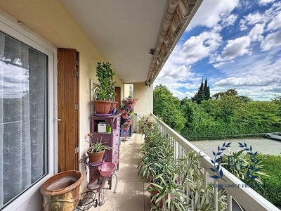 /international/fr/brignoles-provence-alpes-cote-d-azur-310108263960/