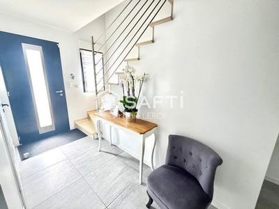 /international/fr/lacroix-saint-ouen-picardie-310100651017/