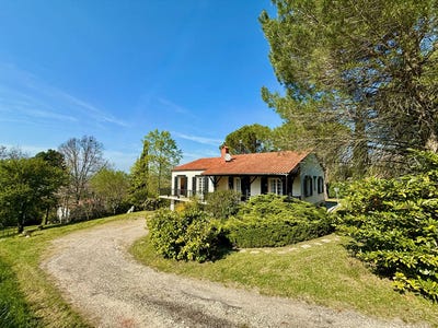 /international/fr/pujols-aquitaine-310107774829/