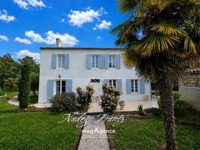 /international/fr/bords-charente-310107863873/