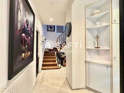 /international/fr/anet-centre-val-de-loire-310106751115/
