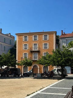 /international/fr/saint-florent-corsica-310108314078/
