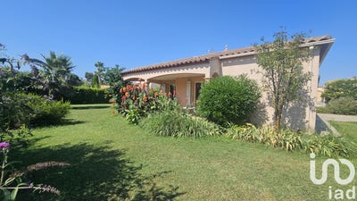 /international/fr/alenya-languedoc-roussillon-310100697769/