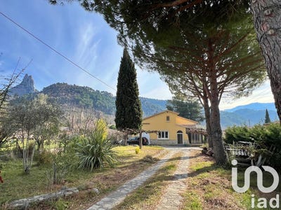 /international/fr/buis-les-baronnies-rhone-310101106613/