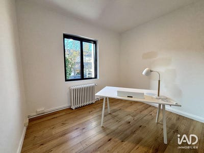 /international/fr/champagne-au-mont-d-or-rhone-310106572482/