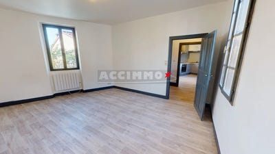 /international/fr/puylaurens-midi-pyrenees-310106751746/