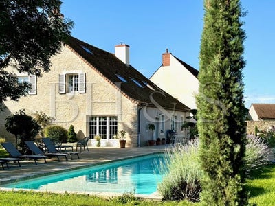 /international/fr/beaune-burgundy-310098039450/