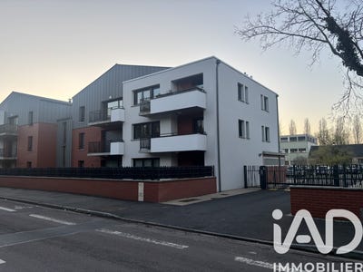 /international/fr/amiens-picardie-310106399085/