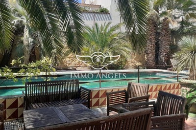 /international/fr/servian-languedoc-roussillon-310119672486/