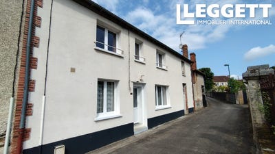 /international/fr/lussac-les-eglises-limousin-310100367091/