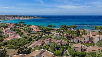 /international/fr/lumio-corsica-310108211401/