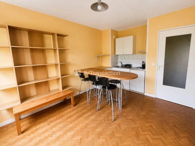 /international/fr/lyon-3eme-rhone-310108564795/