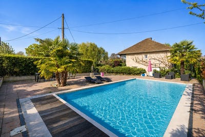 /international/fr/beaune-burgundy-310107650885/