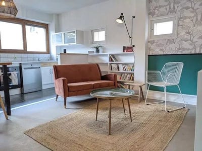 /international/fr/cholet-pays-de-la-loire-310100521433/