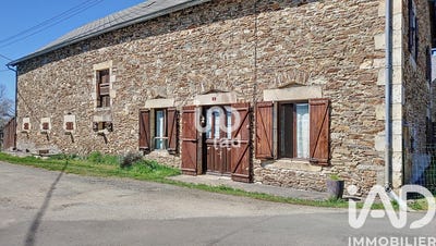 /international/fr/savennes-auvergne-310104078682/