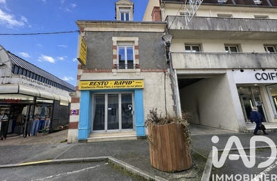 /international/fr/saint-amand-montrond-centre-val-de-loire-310107971112/