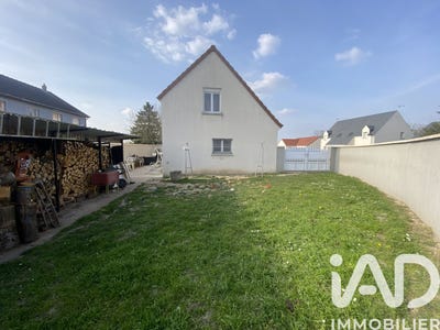 /international/fr/saint-ay-centre-val-de-loire-310106708190/