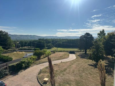 /international/fr/brugheas-auvergne-310100960698/?lang=zh-tw