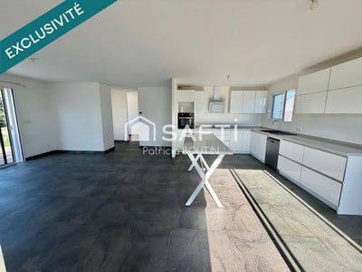 /international/fr/sainte-neomaye-charente-310105408146/