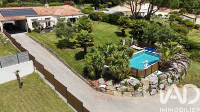 /international/fr/frossay-pays-de-la-loire-310108832563/