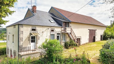 /international/fr/brassy-burgundy-310108760672/