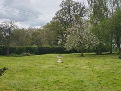 /international/fr/hauville-upper-normandy-310106598264/