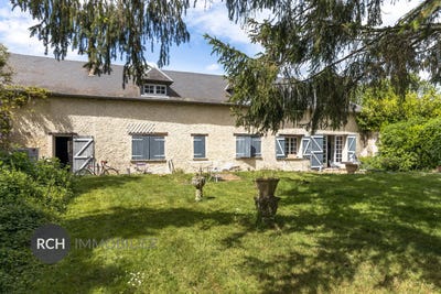 /international/fr/houdan-picardie-310099617110/