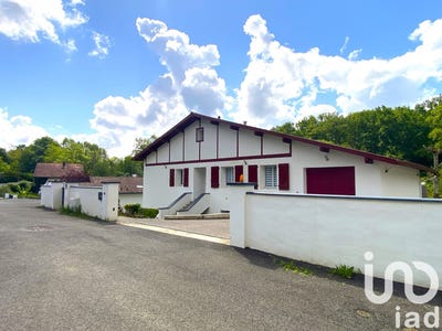 /international/fr/urcuit-aquitaine-310099651869/
