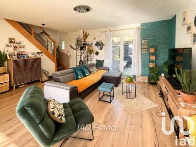 /international/fr/mezy-sur-seine-ile-de-france-310100432532/
