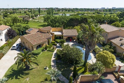 /international/fr/saint-cyprien-languedoc-roussillon-310109021630/?lang=it