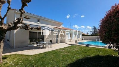 /international/fr/barbezieux-saint-hilaire-charente-310101376865/?lang=zh-cn