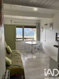 /international/fr/murat-le-quaire-auvergne-310108481220/