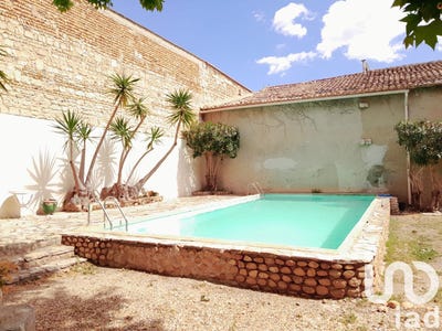 /international/fr/saint-gilles-burgundy-310108949755/