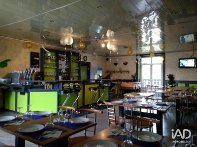 /international/fr/macornay-franche-comte-310106965971/
