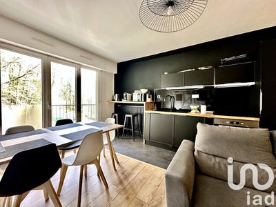 /international/fr/quimper-brittany-310097947329/