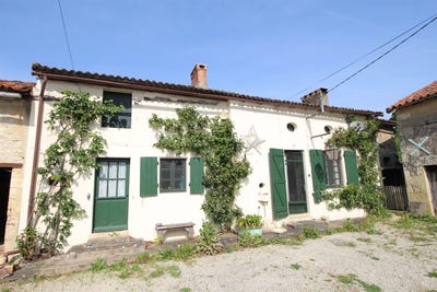 /international/fr/jousse-charente-310107302275/