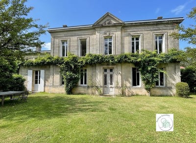 /international/fr/pugnac-aquitaine-310106780424/