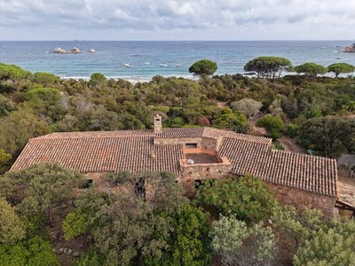 /international/fr/porto-vecchio-corsica-310105239666/