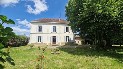 /international/fr/saint-macaire-aquitaine-310106711672/