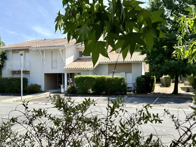 /international/fr/martignas-sur-jalle-aquitaine-310101472095/?lang=zh-cn