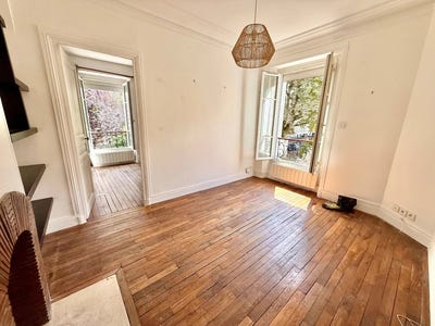 /international/fr/saint-mande-charente-310100297418/