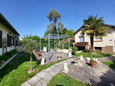 /international/fr/breuillet-ile-de-france-310099812946/